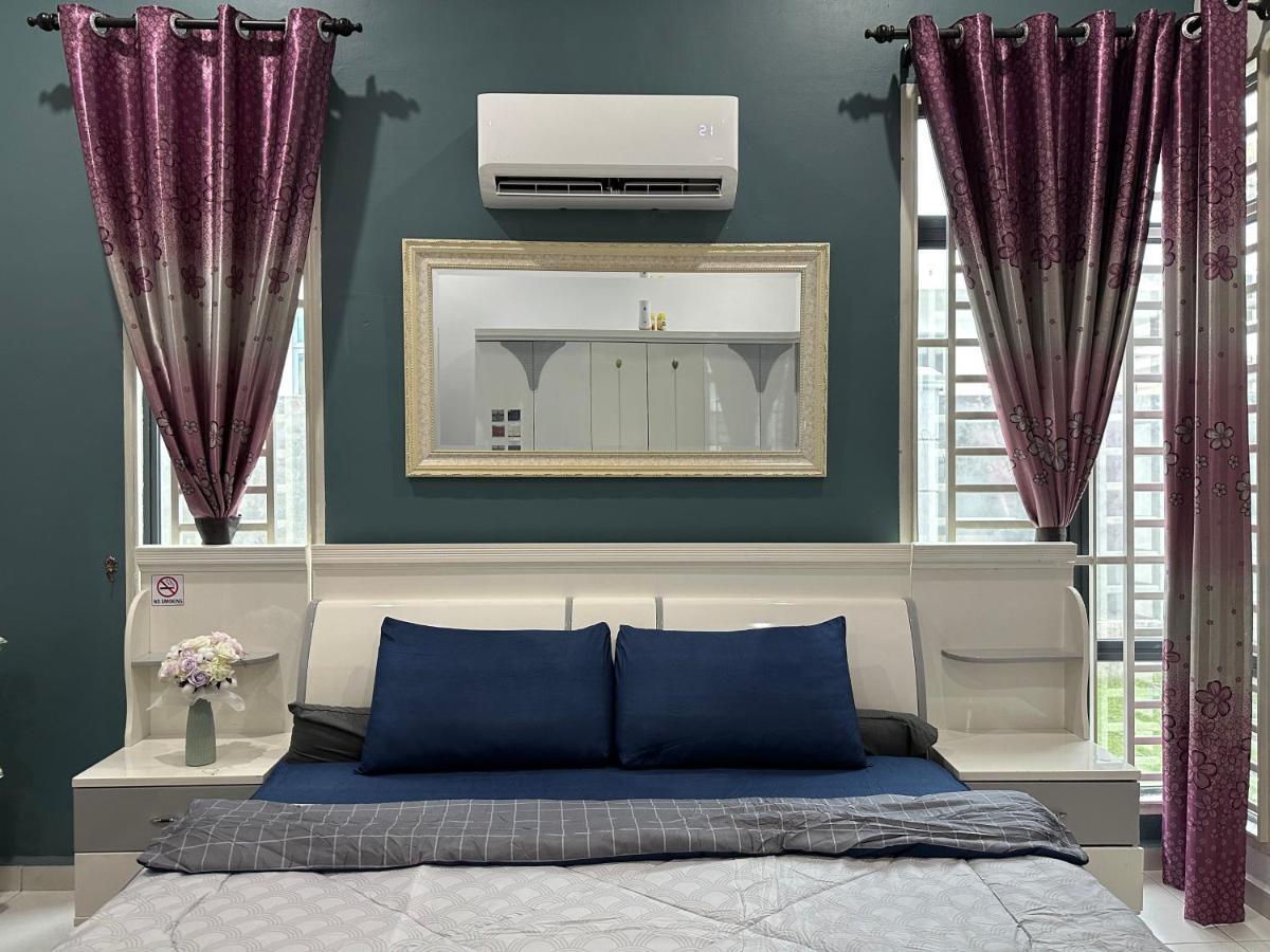 Bandar Melaka Family Bungalow Private Pool Bbq Wifi Netflix Exterior foto